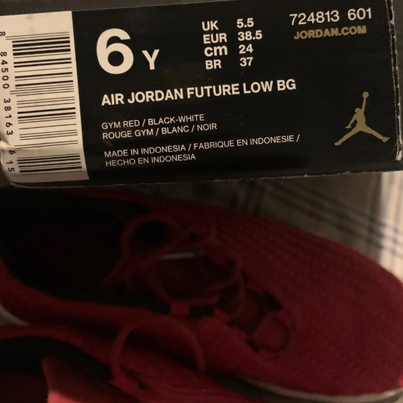 Nike air Jordan’s size 6 - red - Picture 5 of 6